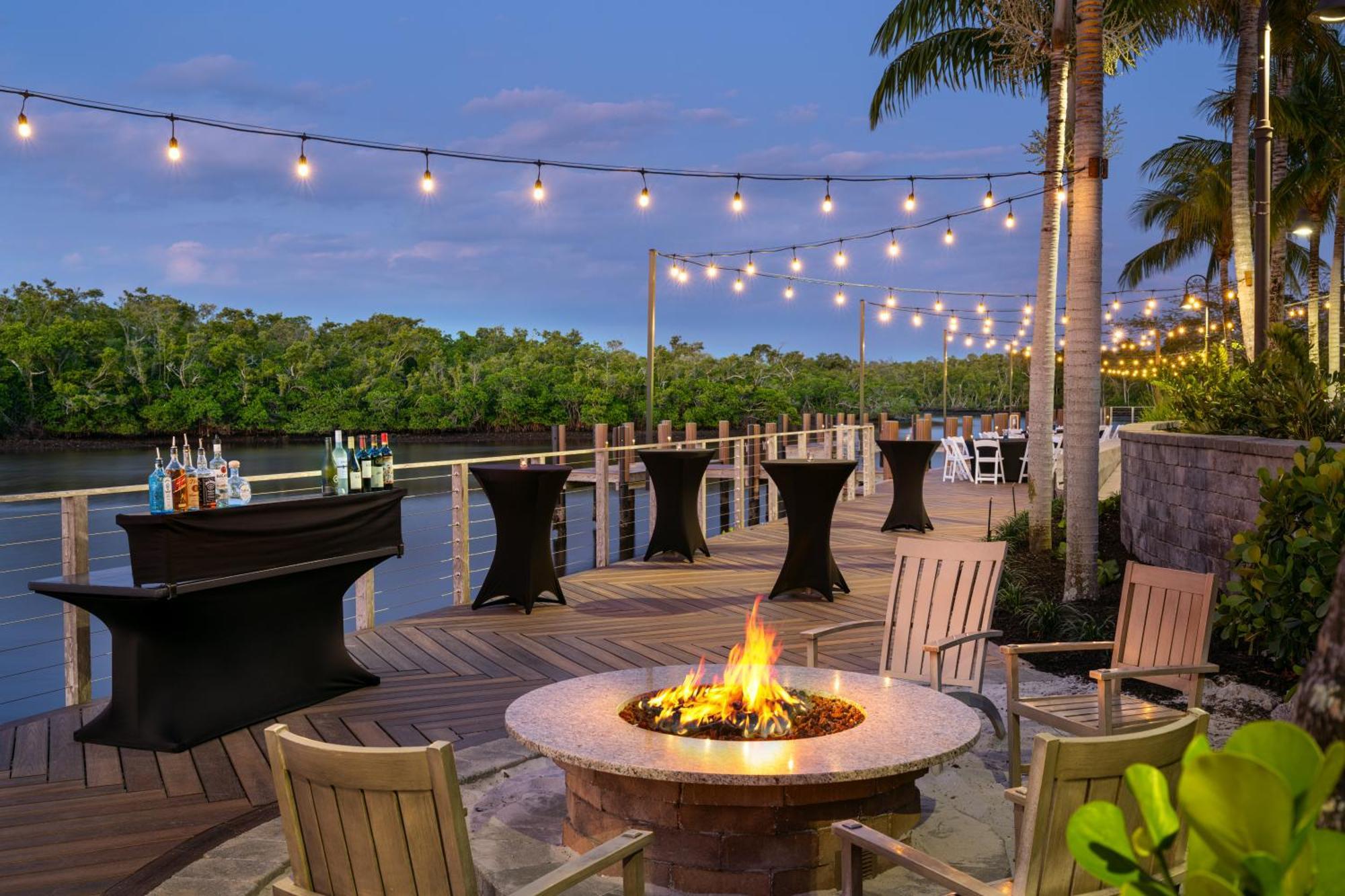Hyatt House Naples 5Th Avenue Hotel Екстериор снимка