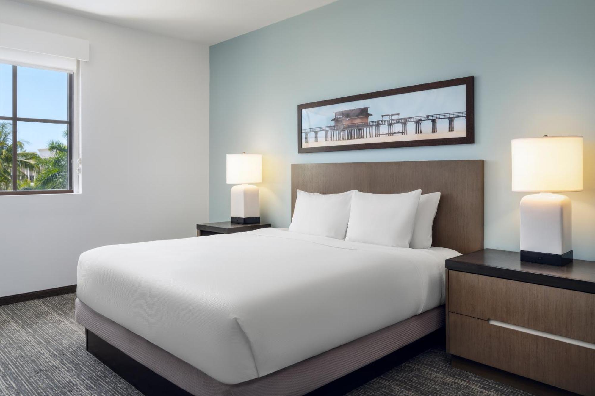 Hyatt House Naples 5Th Avenue Hotel Екстериор снимка